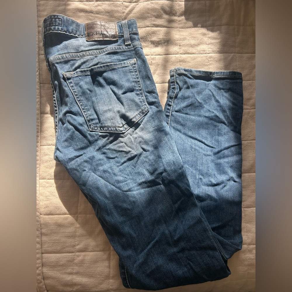 Express men’s Kingston Relaxed Fit Denim Jeans 31x32